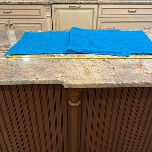 Ann Taylor, vibrant blue/ dark aqua scarf. This is 100% wool scarf.